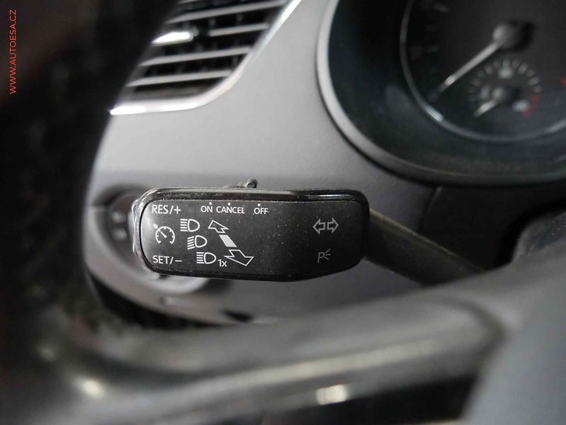Škoda Octavia (2016) 1.4 TSi, 2.maj, AC, bixen - fotka 14 z 19