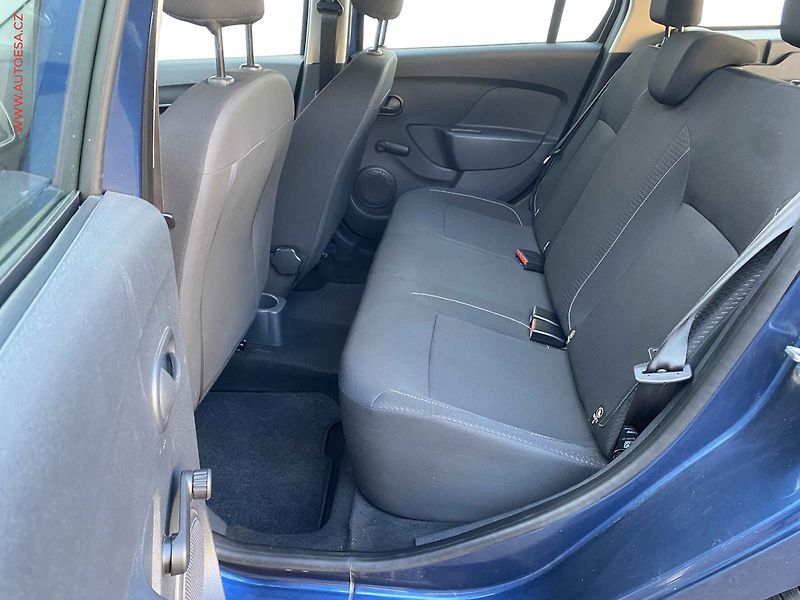 Dacia Logan (2019) 1.0, Essential, TZ, +kola - fotka 10 z 15
