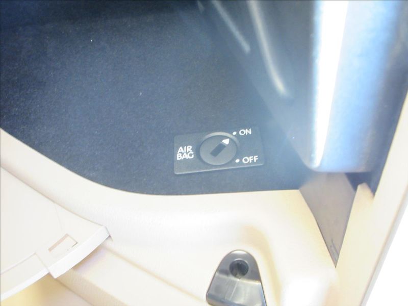 Volkswagen Touareg 3,0 TDi, Navi, Kůže, aut. Tažn - fotka 30 z 36