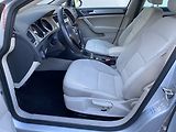 Volkswagen Golf (2015) 2.0 TDi, AAC, tempo - náhled 9