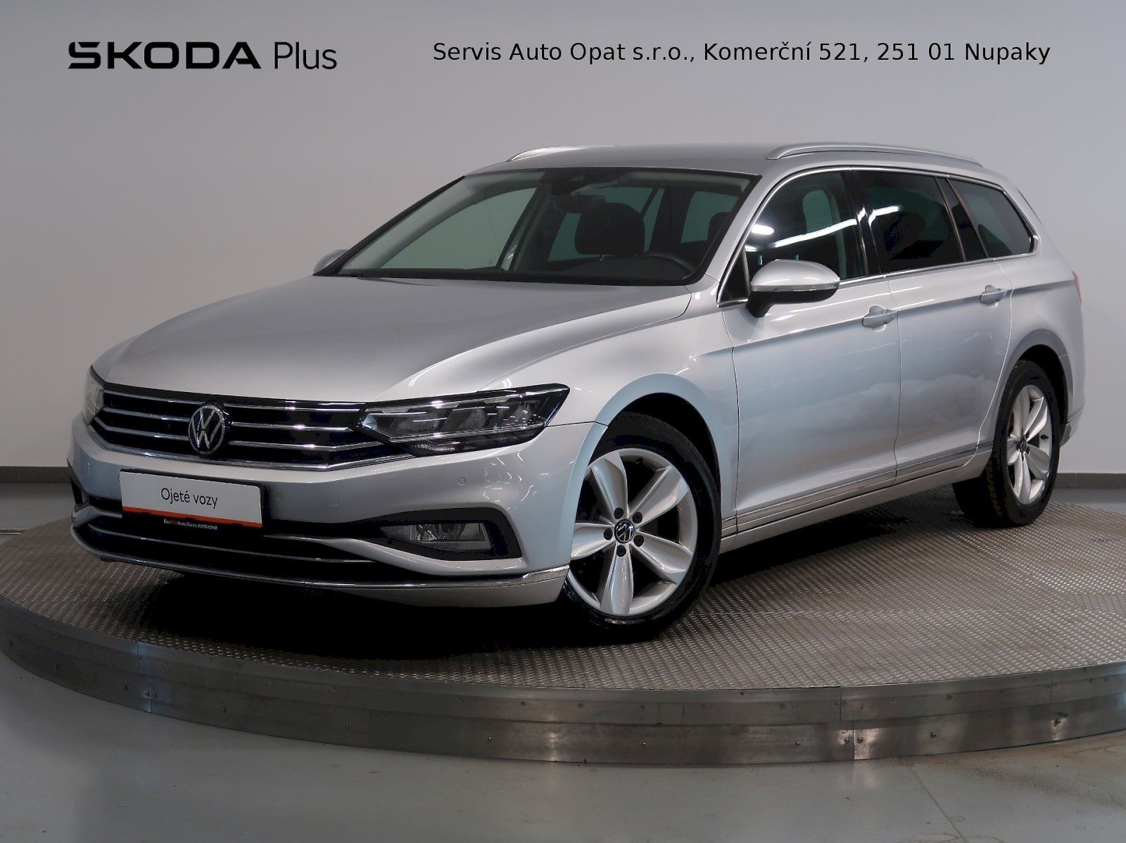 Volkswagen Passat ELEGANCE 2.0TDI 4x4 DSG TAŽNÝ