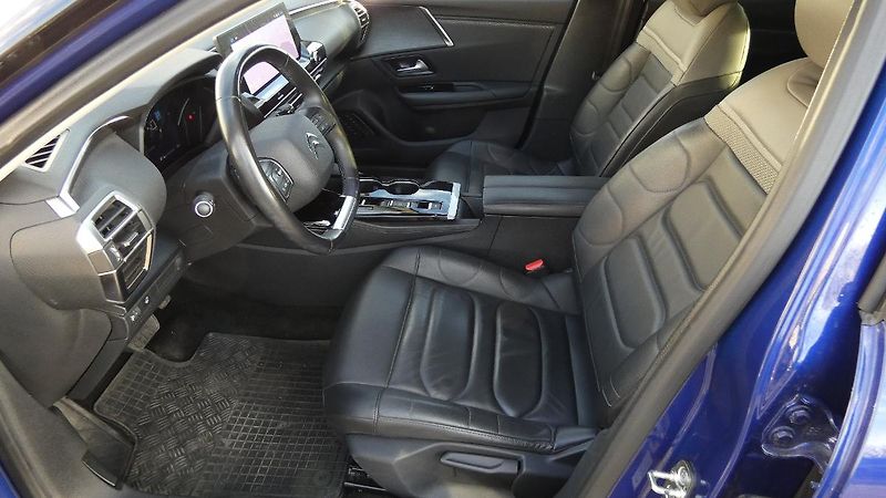 Citroën C5 X 1.6 PureTech 180 EAT8 Shine - fotka 18 z 23
