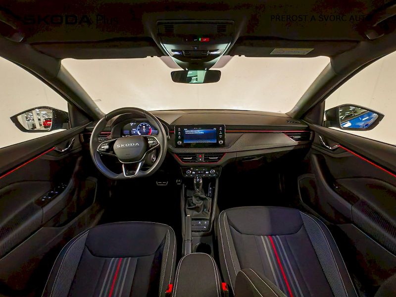 Škoda Scala (2025) 1.0 TSI 85 kW Monte Carlo - fotka 5 z 29
