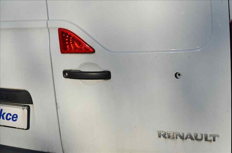 Renault Master (2022) 2,3 DCI - fotka 9 z 19