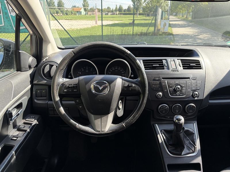 Mazda 5 2.0 Center-Line - fotka 23 z 31