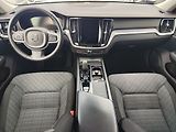 Volvo V60 B3 2.0/120kW Momentum Aut. - náhled 12