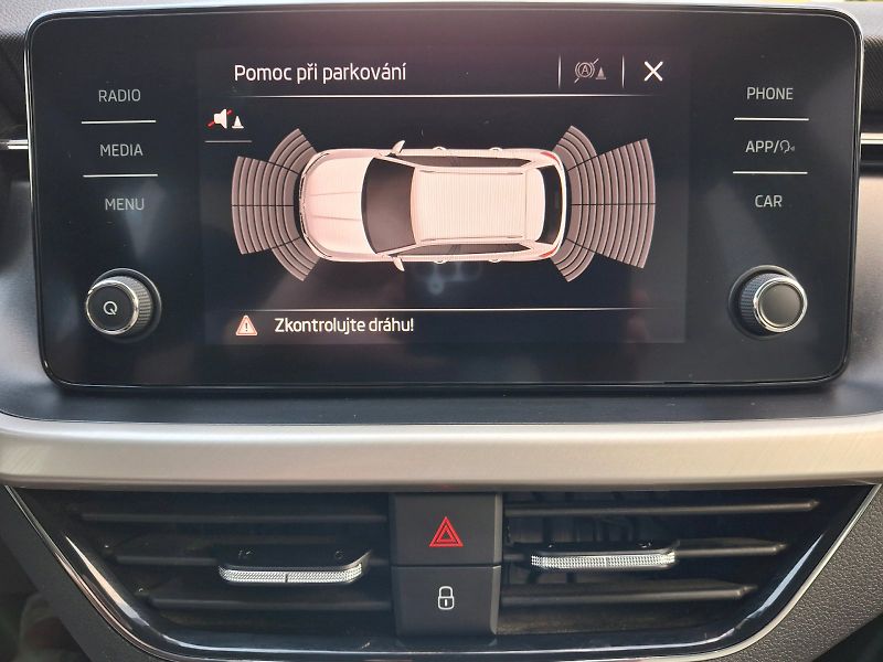 Škoda Kamiq (2019) Style 1,6TDi 85kW - fotka 24 z 35