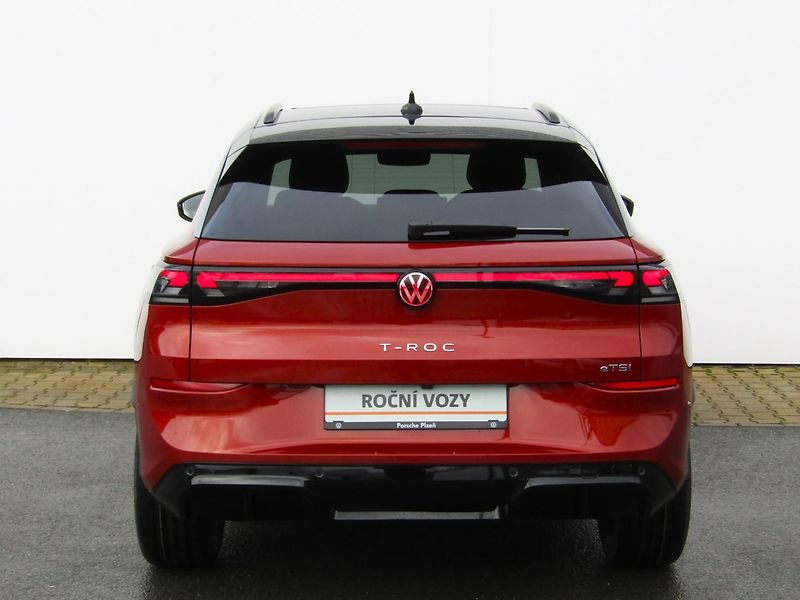 Volkswagen T-Roc R-Line 1,5 eTSI 110 kW 7DSG - fotka 11 z 30