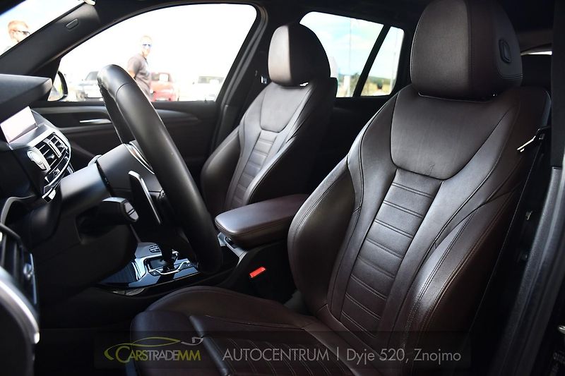 BMW X3 30d X-DRIVE M-SPORT TAŽNÉ - fotka 11 z 57