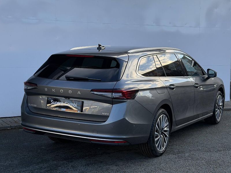 Škoda Superb (2025) L&K 7DSG 2,0 TDI - fotka 5 z 6