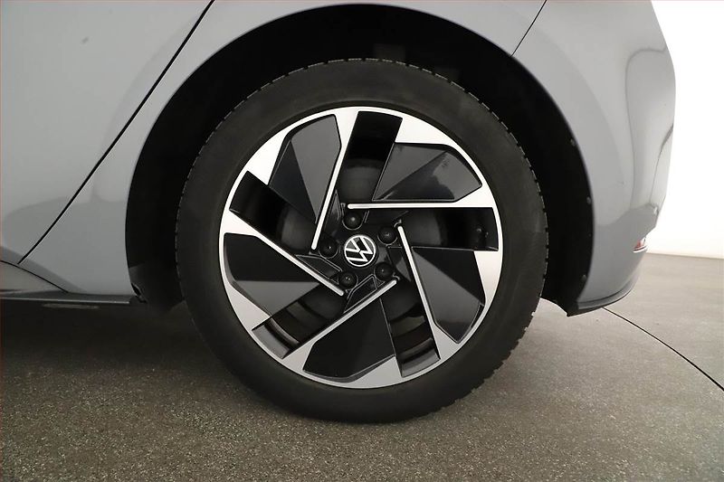 Volkswagen ID.3 (2021) Life Pro Perf. (62 kWh) - fotka 20 z 20