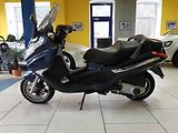 Piaggio X8 250.