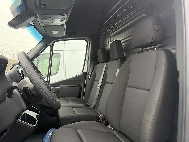 Mercedes-Benz eSprinter (2026) 314/ KW PRO/L/81 kWh - fotka 15 z 18