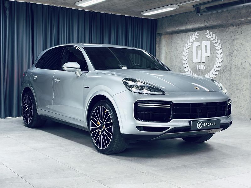 Porsche Cayenne (2020) TURBO.S ZÁRUKA.27 VZDUCH MASÁŽ - fotka 1 z 49