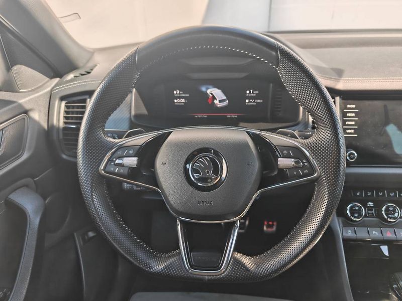 Škoda Kodiaq Sportline DSG 2,0TDI - fotka 11 z 26