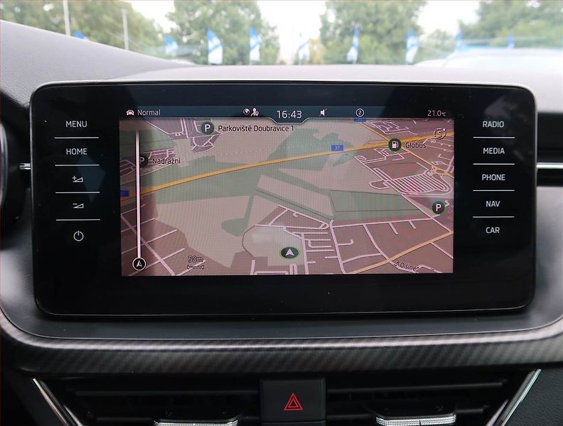 Škoda Kamiq (2023) Monte Carlo 1.5 TSI - fotka 16 z 23