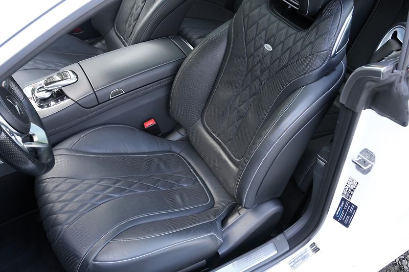 Mercedes-Benz Třídy S S560 Coupe 4Matic, ČR, Masáže - fotka 37 z 44