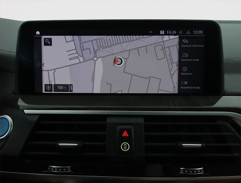 BMW iX3 (2021) 80 kWh - fotka 19 z 27