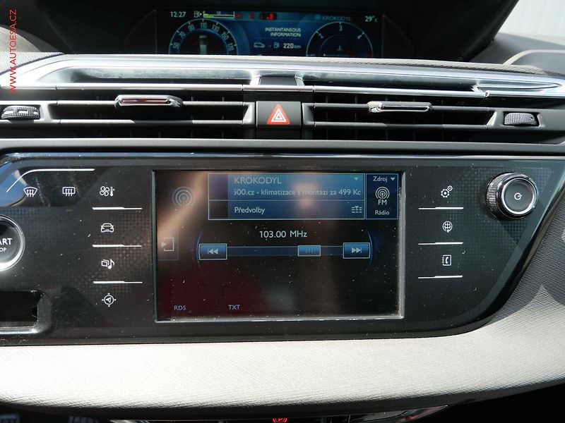 Citroën C4 Picasso (2016) 1.6 BlueHDI, 2.maj,ČR, AC - fotka 19 z 26