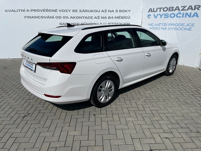 Škoda Octavia (2022) Com.2.0TDi Navigace! ČR+1.maj. - fotka 4 z 35