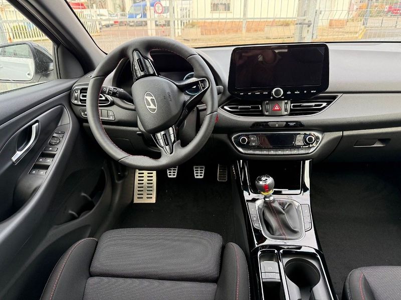 Hyundai i30 WG FL 1,5 T-GDI MH NLINE - fotka 7 z 9