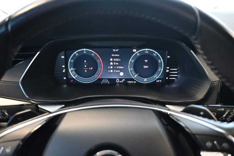 Škoda Octavia (2022) 2.0 4x4 DSG LED TOUR Virtual T - fotka 32 z 39
