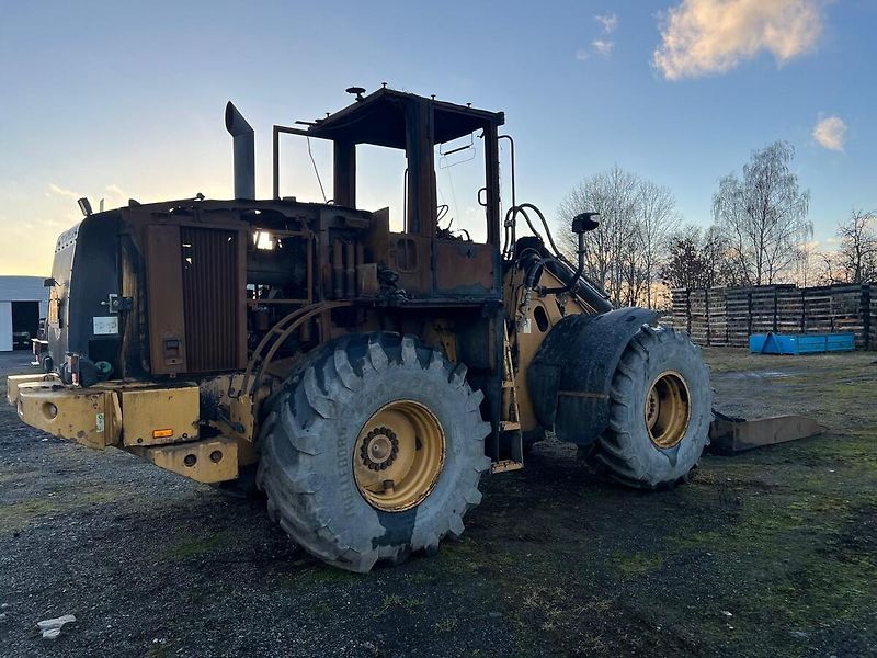 Caterpillar (2011) 930H - fotka 3 z 29