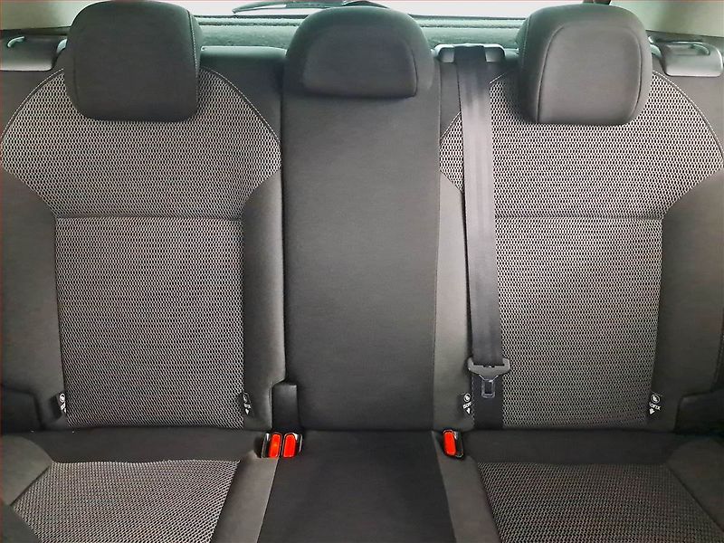 Citroën C4 (2014) 1.6 HDi, po STK, za super cenu - fotka 10 z 17