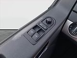 Volkswagen Multivan (2014) Highline 2.0 TDI 4Motion, ČR - náhled 18