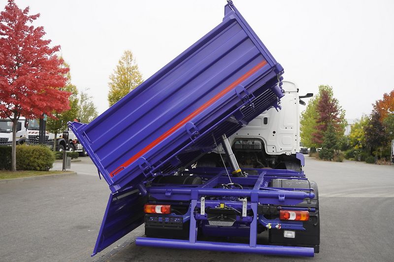 Mercedes-Benz Actros (2022) 1835 LS MP5 / NEW 3-way tipper - fotka 10 z 24