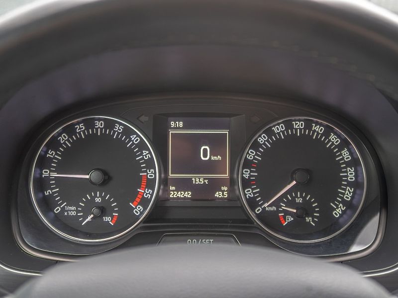 Škoda Fabia (2016) ČR 1.4TDI 77KW – DIGI KLIMA - fotka 18 z 48