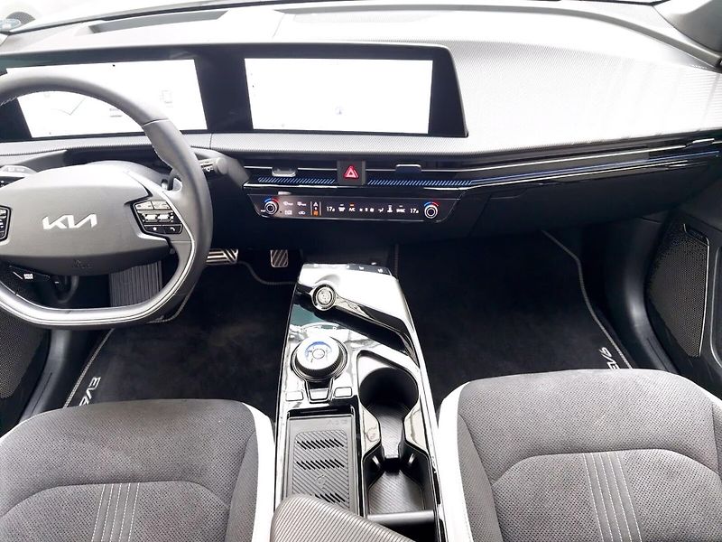 Kia EV6 GT-Line 77.4kWh Pano Meridian - fotka 8 z 16