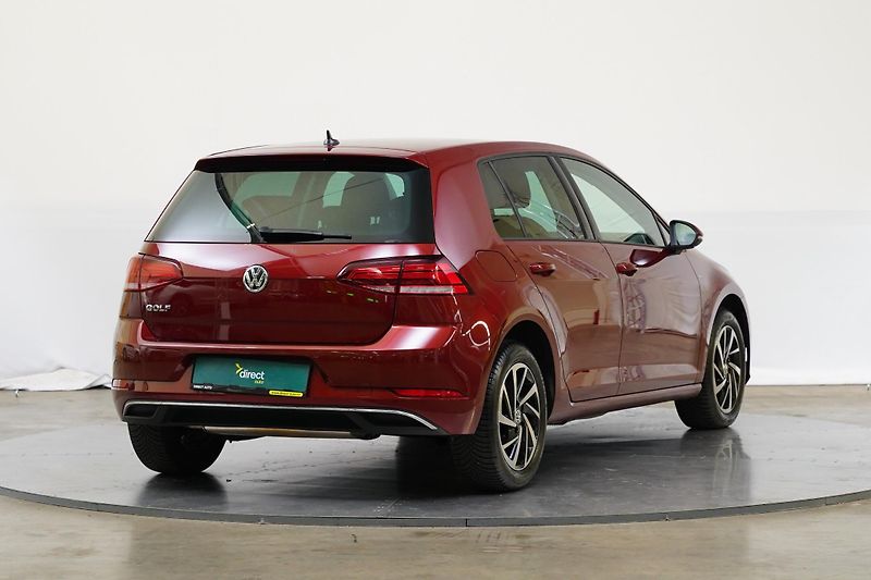 Volkswagen Golf - fotka 3 z 6
