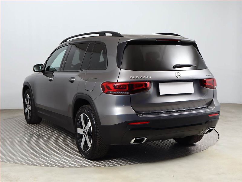 Mercedes-Benz GLB (2021) 200 d 4MATIC - fotka 4 z 21
