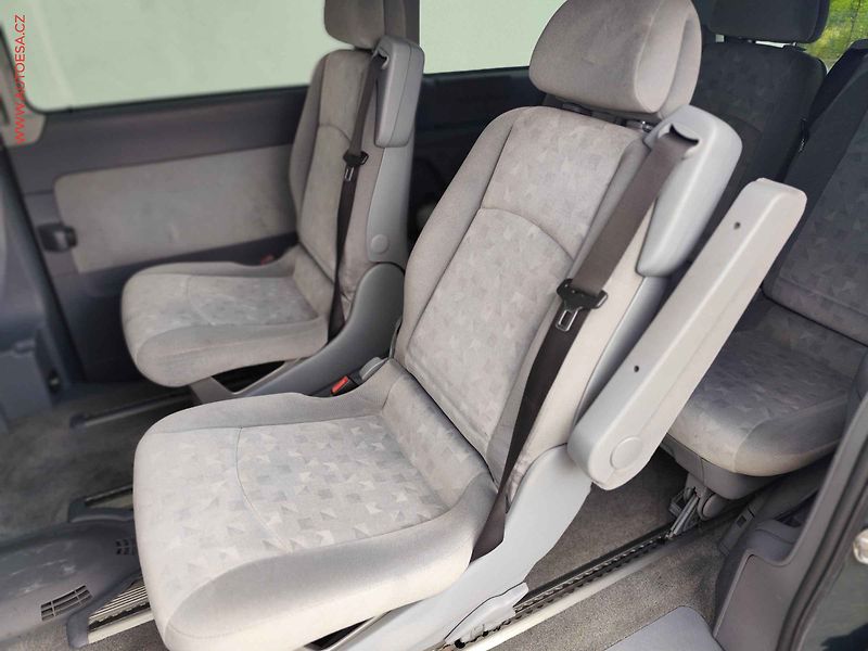 Mercedes-Benz Viano (2005) 2.2CDi L2 - fotka 10 z 20
