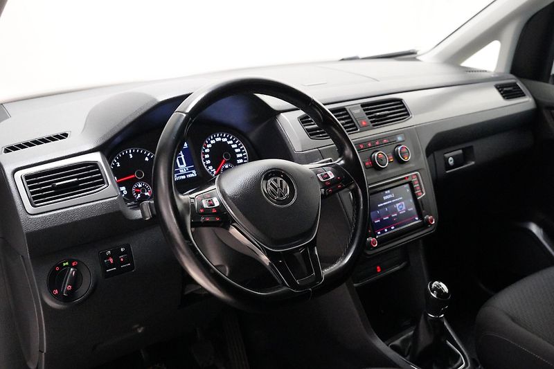 Volkswagen Caddy - fotka 5 z 6