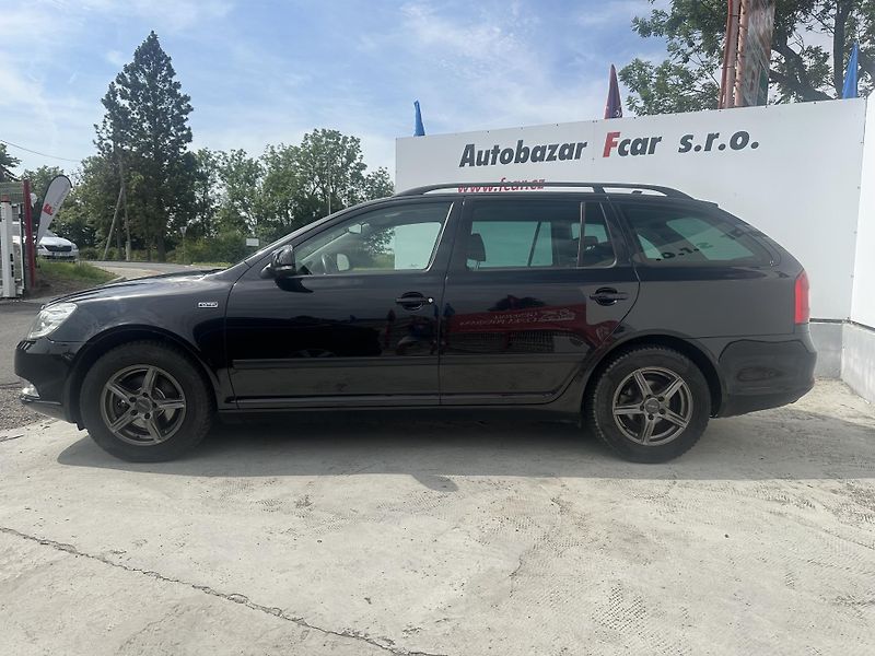 Škoda Octavia (2012) 1.2TSI DSG - fotka 3 z 25