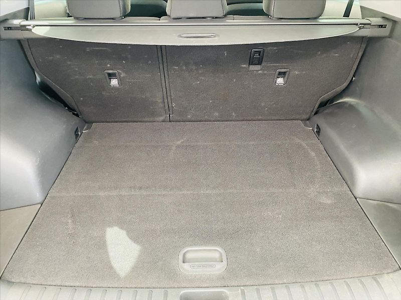 Hyundai Tucson 1,6 T-GDi 130kW 4x4 - fotka 20 z 24