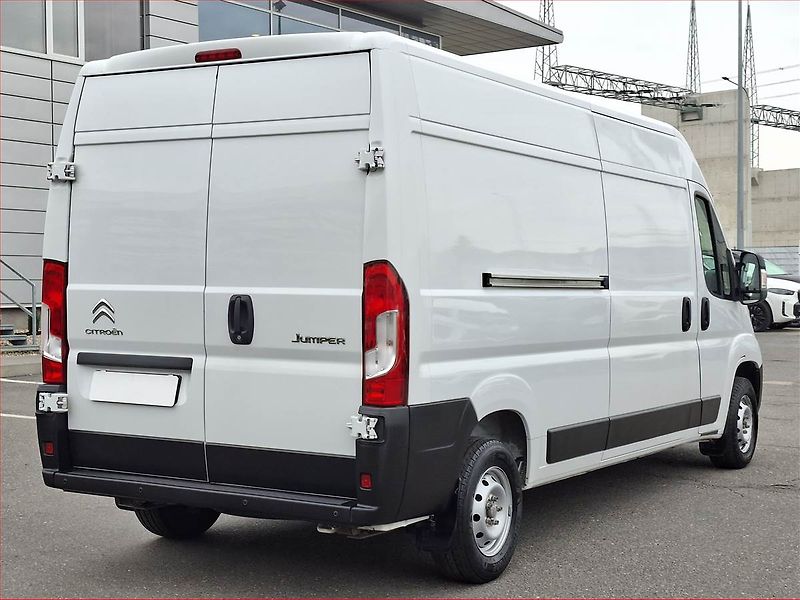 Citroën Jumper (2022) 2.2 BlueHDi, L3H2, 13m3, 1.0t - fotka 5 z 17