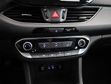 Hyundai i30 (2019) Trikolor 1.0 T-GDI, ČR,1.maj - náhled 10
