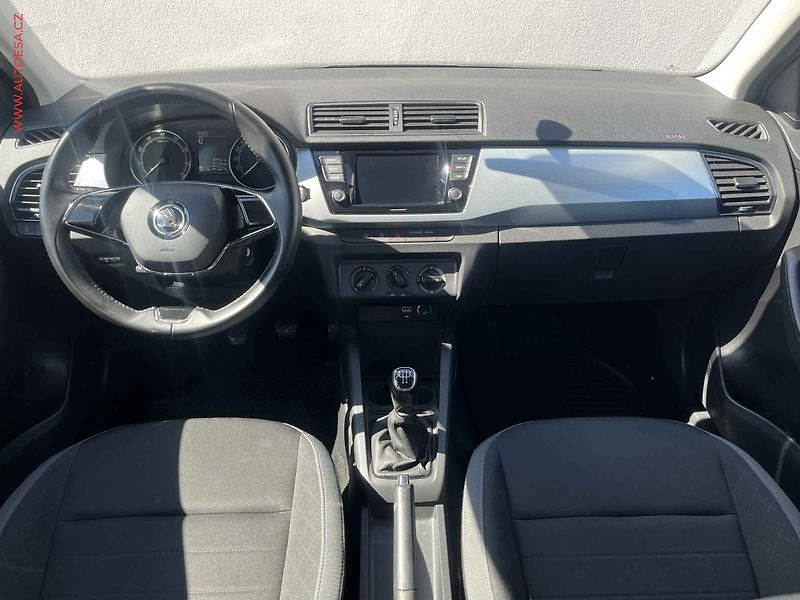 Škoda Fabia (2021) 1.0 TSi, 1.maj,ČR, Ambition - fotka 8 z 13