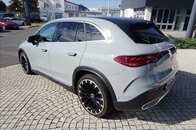 Mercedes-Benz EQE 0,0 350 4M  350 4M SUV - fotka 4 z 24