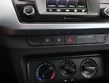 Škoda Fabia (2017) 1.0 TSI, Serv.kniha, Tempomat - náhled 11