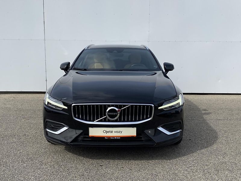 Volvo V60 2.0 T5 AUT Inscription Auto - fotka 5 z 28