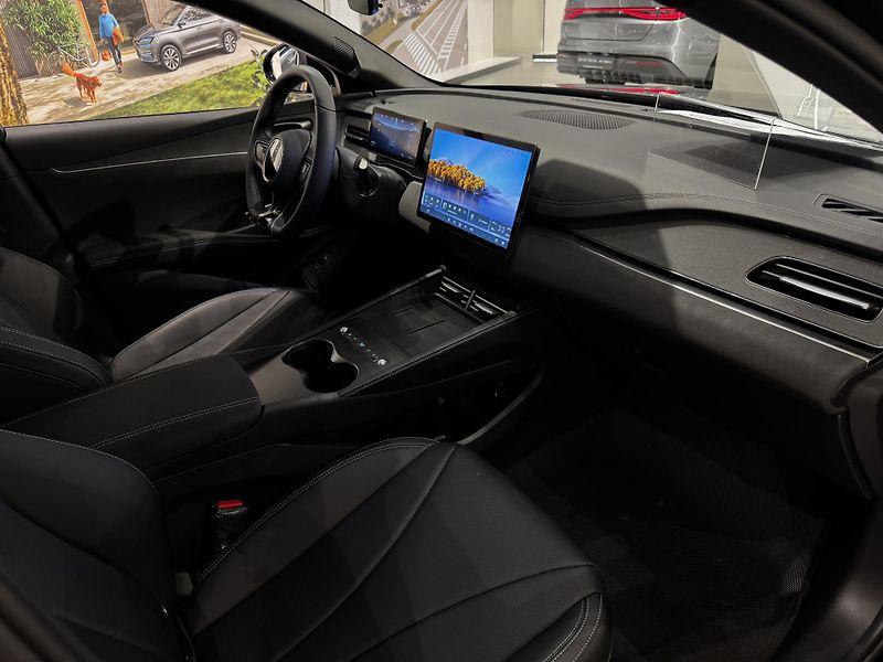 BYD Seal 6 (2025) DM-i Touring Boost SuperHybrid - fotka 6 z 9