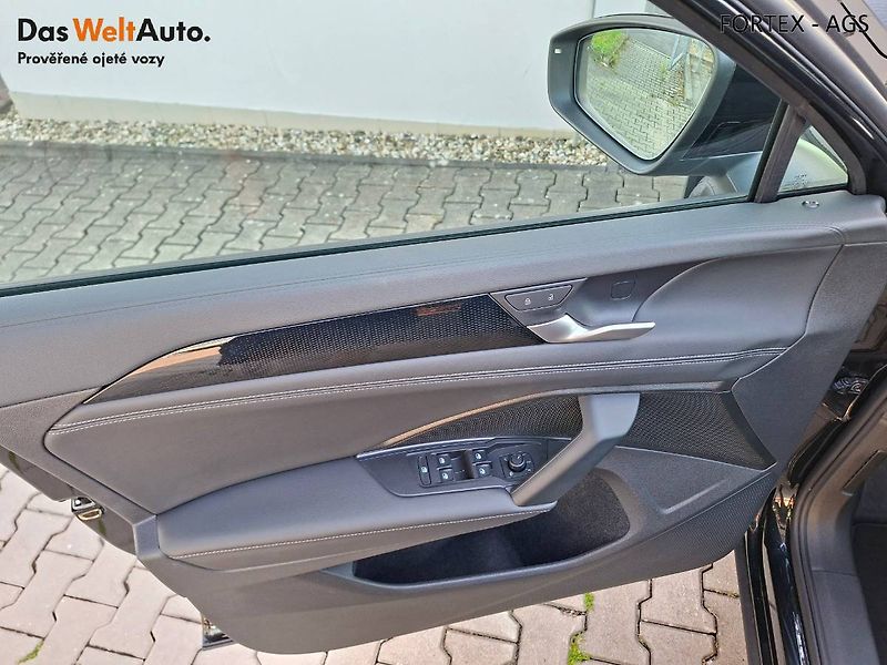 Volkswagen Tayron (2025) 2.0 TDI,142kW,DSG,4x4,Matrix,T - fotka 13 z 35