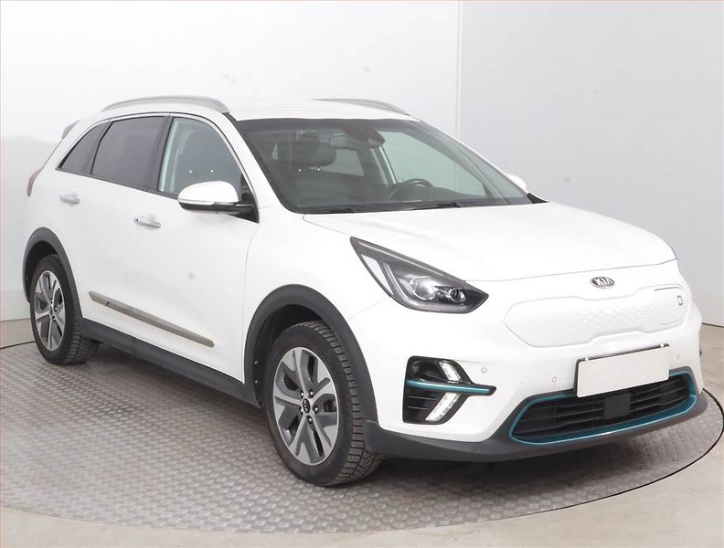 Kia e-Niro (2020) 64 kWh, SoH 100% - fotografie inzerátu