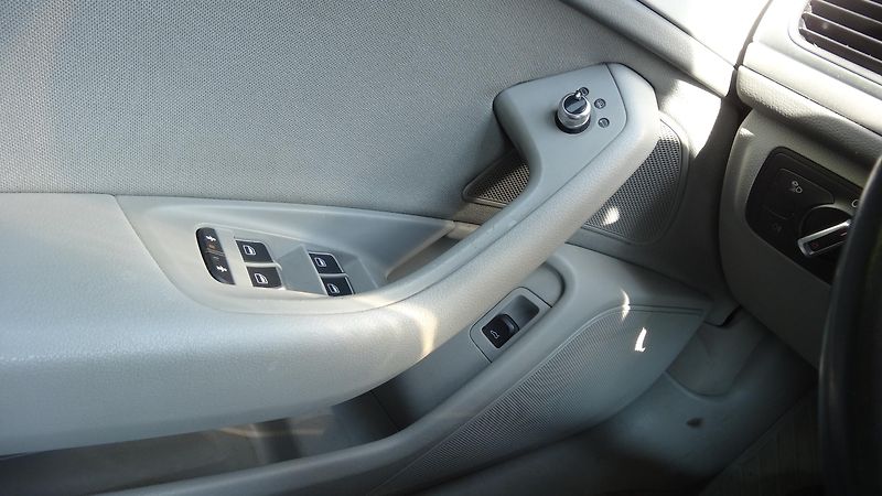 Audi A6 3.0TDI Navi Taž.zař.Plná nádrž - fotka 8 z 12