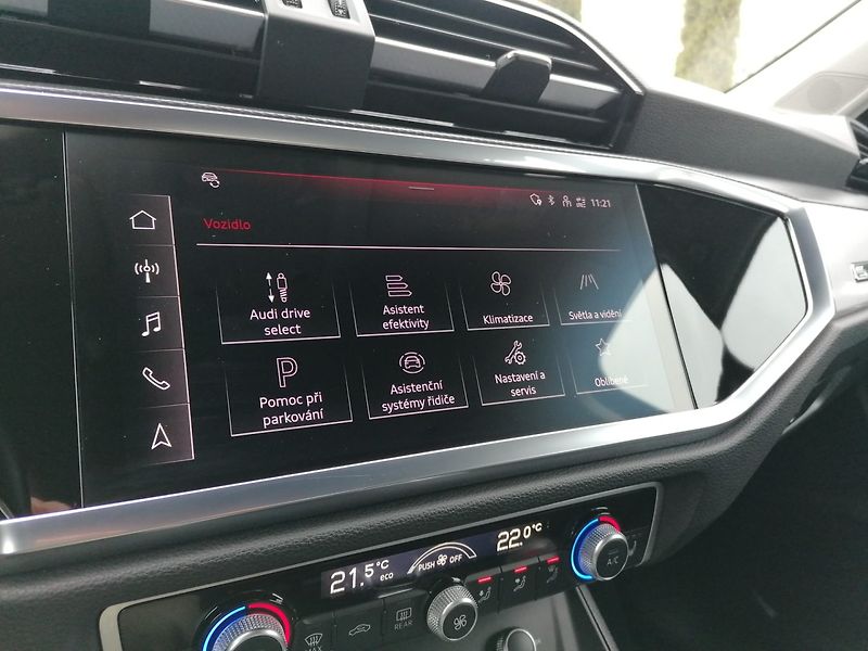 Audi Q3 (2022) SPORTBACK 2.0 35TDi S-Tronic - fotka 21 z 34