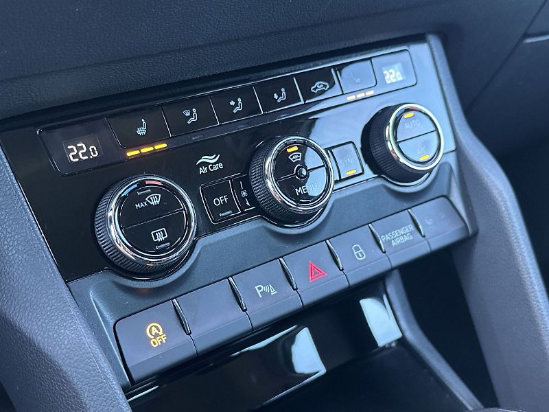 Škoda Karoq (2021) 2.0 TDI 4x4 DSG Scoutline - fotka 16 z 40